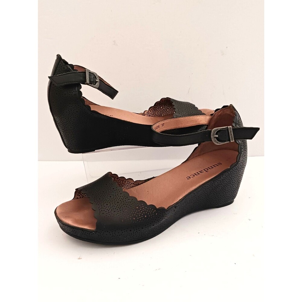 Sundance Wedge Sandal Blk Laser Cut Leather Ankle Strap 37/ US 7